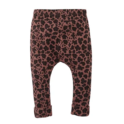 Z8-NB-W25_0043_Joan-back