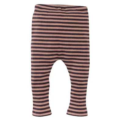 Z8_Newborn_S26_0037_Julan-back