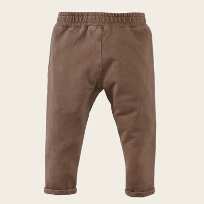 Z8_Newborn_S26_0047_Stan-back