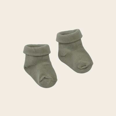 Z8_Newborn_S26_0057_Lavin-Silver-sage