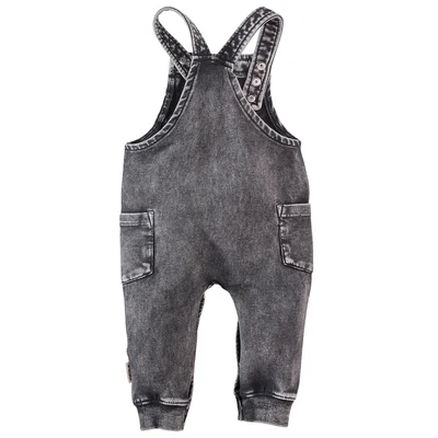 z8-essentials0010taed-back