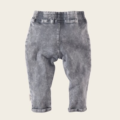 z8-essentials0016mickey-back