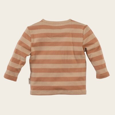 z8-nb-essentials-250007tazia-back