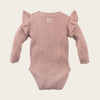 z8-nb-w240031noelle-back