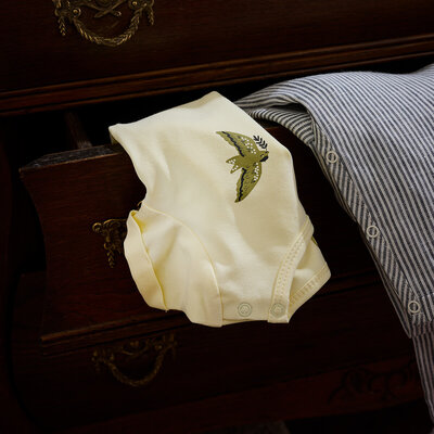 z8newbornlesetting0932